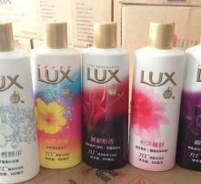 高清圖片中的服裝藝術與商業價值