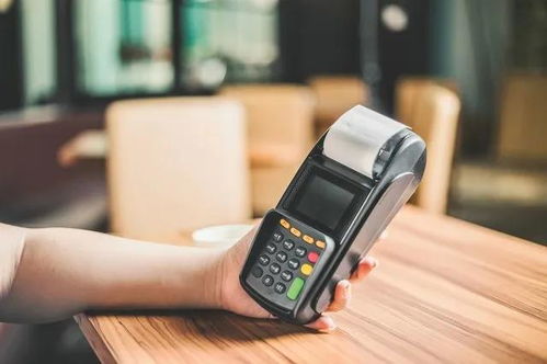 新大陸 昔日POS界一哥遭遇轉(zhuǎn)型陣痛，凈利潤暴跌近30%，助貸業(yè)務(wù)成新引擎？