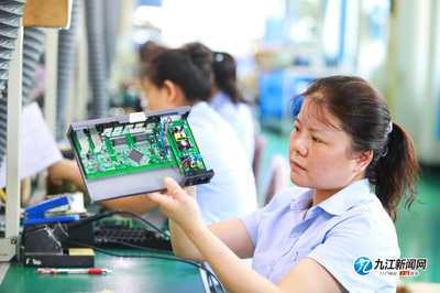 九江:科技創(chuàng)新 產(chǎn)銷(xiāo)兩旺