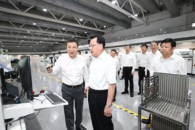 袁家軍:突出效益導(dǎo)向 精準(zhǔn)服務(wù)企業(yè) 更好實(shí)現(xiàn)經(jīng)濟(jì)質(zhì)的有效提升和量的合理增長